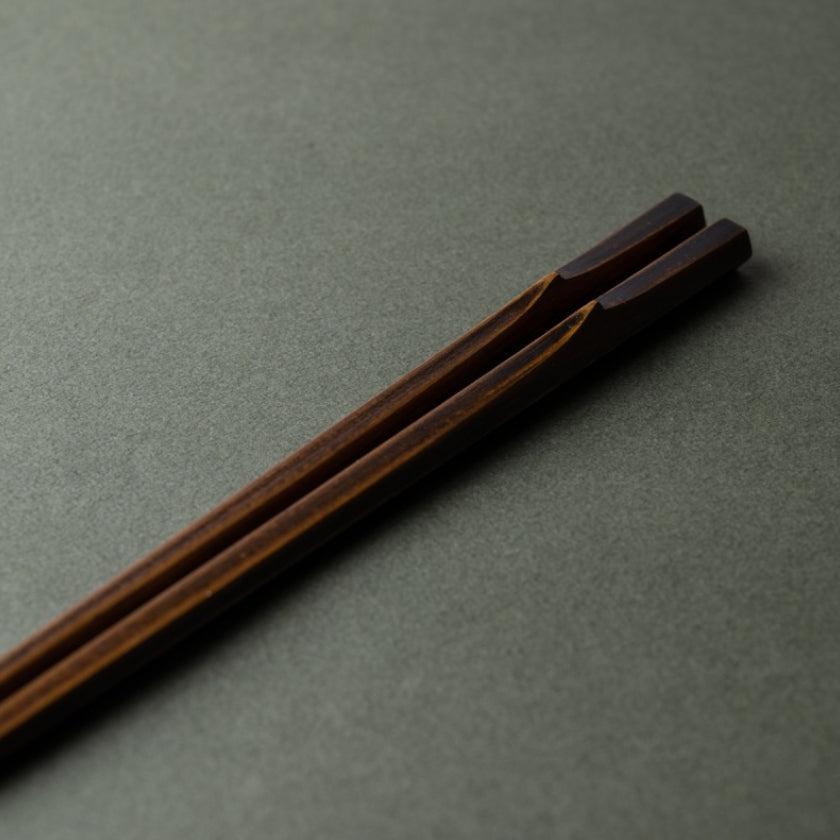 【箸】六角竹乃箸 黒 | 若狭の塗箸 | 箸蔵まつかん - Image 5