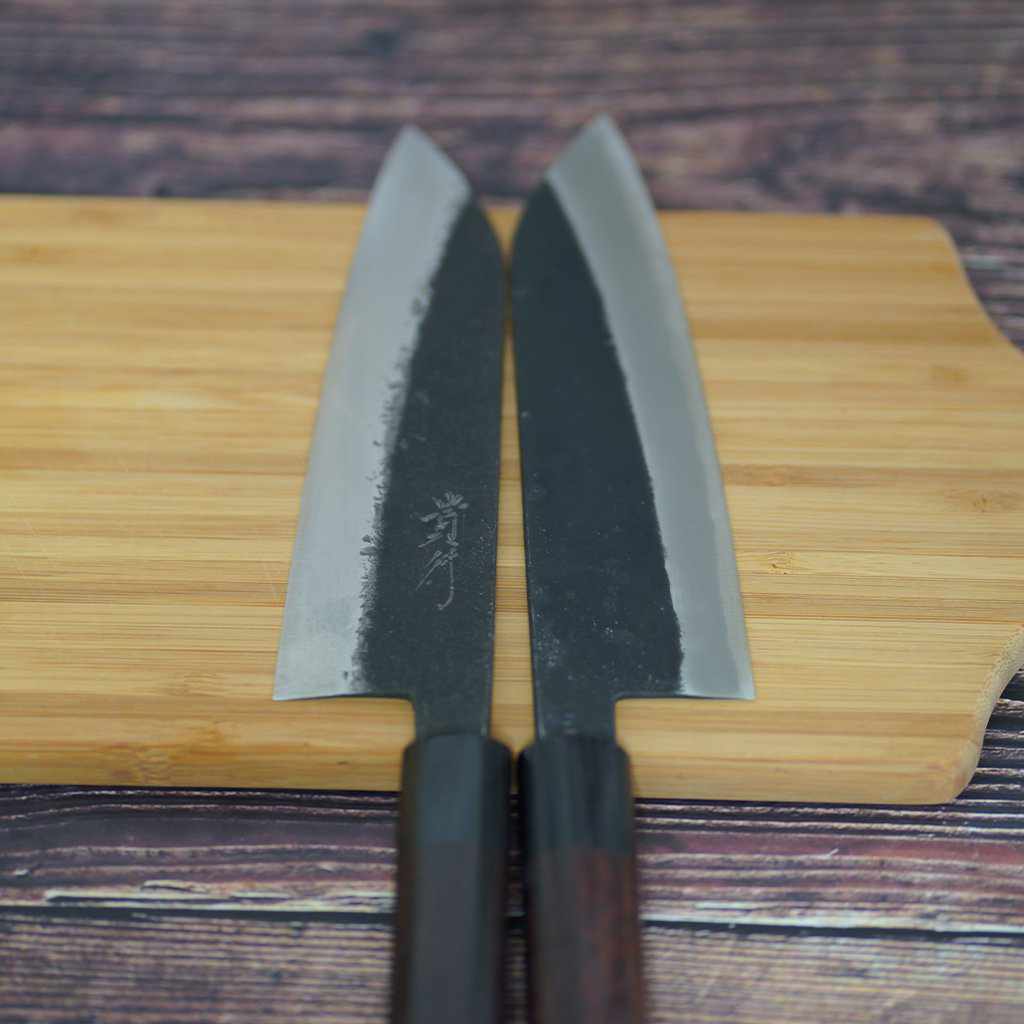 【三徳包丁】本鍛造 黒打 三徳包丁 (青紙スーパー鋼) 170mm | 越前打刃物 | 鍛冶工房いわい - Image 13