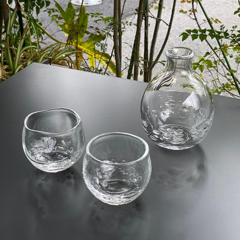 【吹きガラス】SUN GLASS STUDIO KYOTO ゆらぎ 酒器3ヶセット(徳利1個&ぐい呑み2個) - Image 3